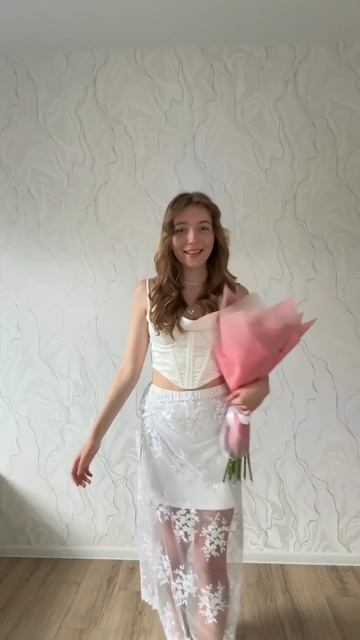 Голая юбка - Тренд 2025, «голая» юбка в праздничной капсуле.#вечернийобраз