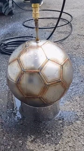 Мяч железный