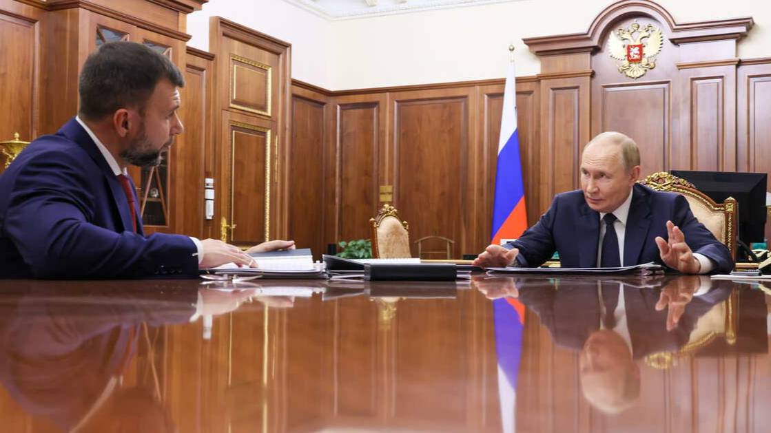 Восстановление домов и водоснабжение: Путин и Пушилин обсудили развитие ДНР