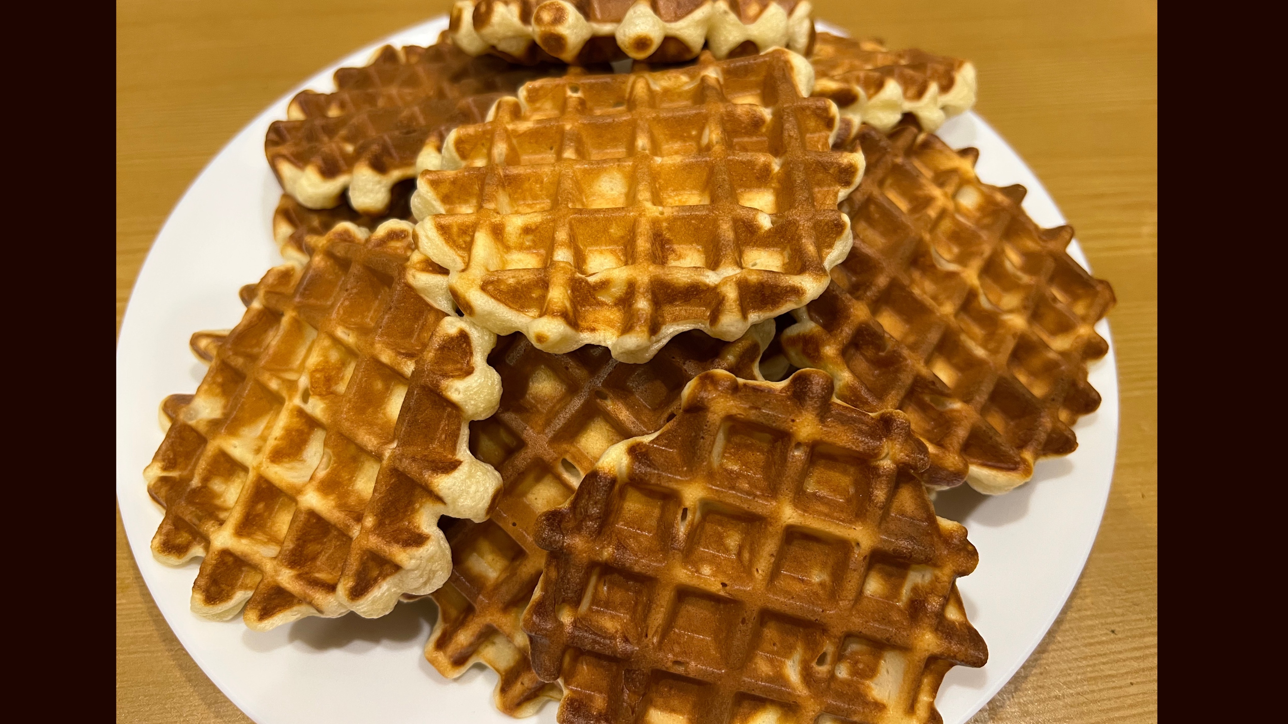 ВАФЛИ НА КЕФИРЕ. ПРОСТО, БЫСТРО, ВКУСНО.