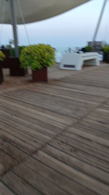 обзор бассейна и моря часть 2.mp4