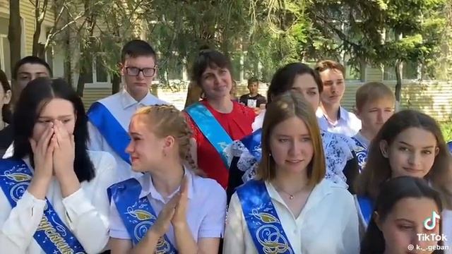 это грустно 😭