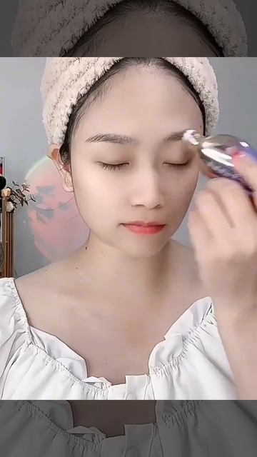 Крем-флюид для глаз от морщин с экстрактом черной икры и сигнальными полипептидами, роллер 30 гр