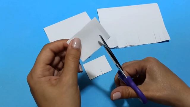 БЕЛАЯ СОБАЧКА
