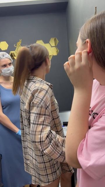 Украшаемся пирсингом 🤩