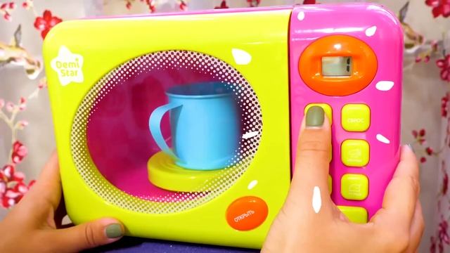 Видео про игрушки и игры с пластилином Плей До. Готовлю игрушкам. Фондан для подружки ЧиЧиЛав!