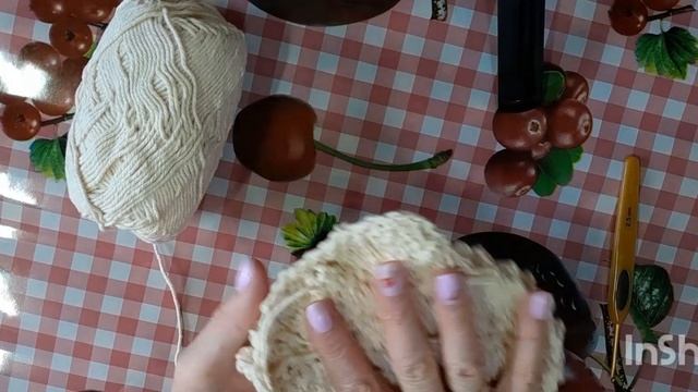 2 старт в триостартах августа.
вяжу сумочку-совушку.