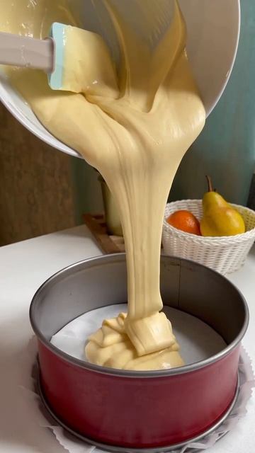 торт клубничный