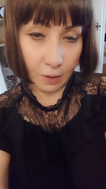 стихи  ру  читает  автор  Светлана  Перлис-Захарова