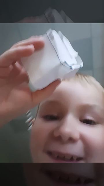 VID_20250808_113048.mp4