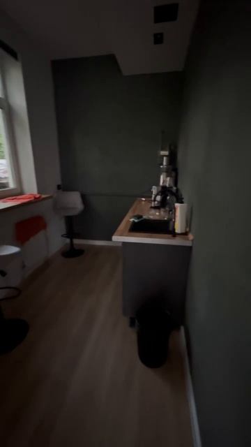 Дизайнерский офис в центре Сочи с мебелью