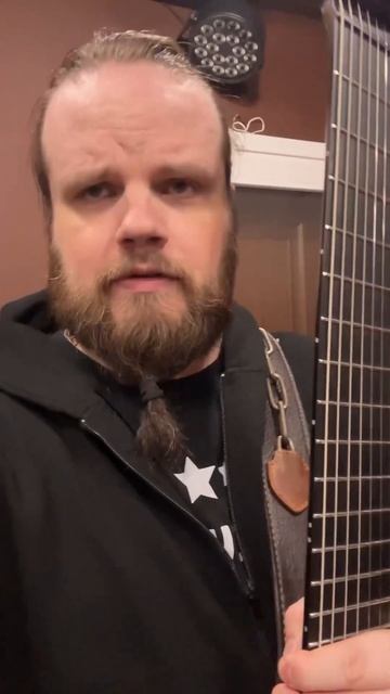 Фамилия для басиста