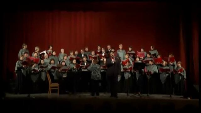 "Желаю вам" ( Ю.Гуляев) Испоняет А.Смекалин с хором им. В.Гостева.