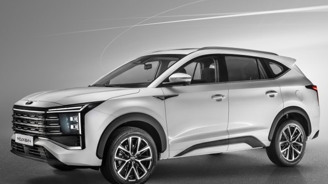 Кроссовер Москвич 8 2025 уже доступен у дилеров: в компании сообщили о первой продаже