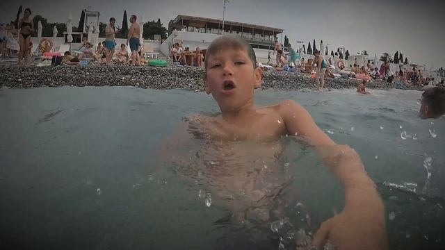Пародия на Тихоокеанский Рубеж битва с Остроголовом