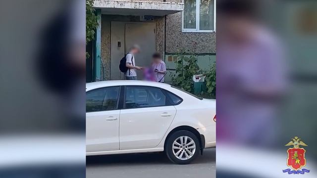Полиция Владимира задержала соучастника аферы и предотвратила хищение части накоплений пенсионерки