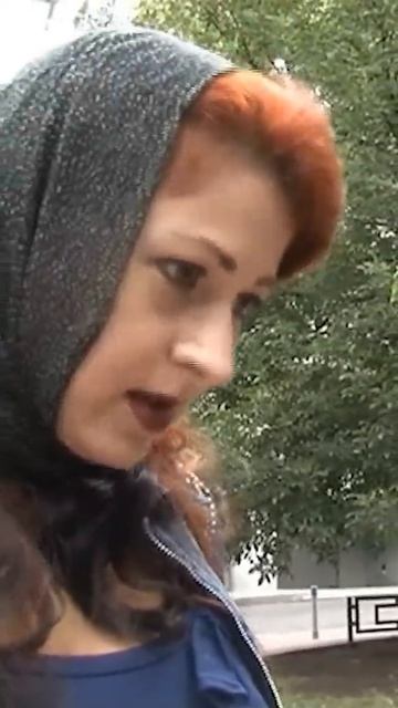 Фильм "Блогер". Не лазь по интернету, там очень много блогеров.