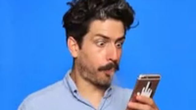 То чувство когда ты понял что встал пораньше а оказывается что нет вить ты опаздываешь на работу