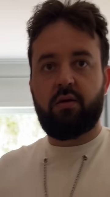 Лещ всегда под ногой🤣