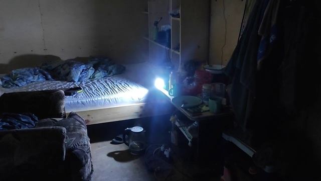 Светильник фасадный на солнечных батареях с датчиком движения с озон