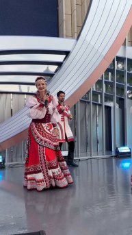 ЛЮБО-МИЛО - "Отпущу венок". Фестиваль "Культурный город. Москва 2030" в Зарядье.