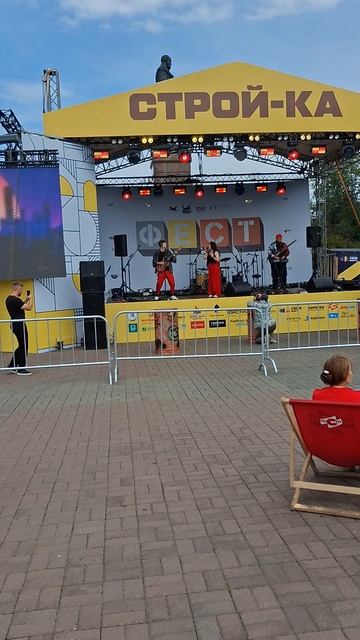 Иркутск с Днём Строителей 2025