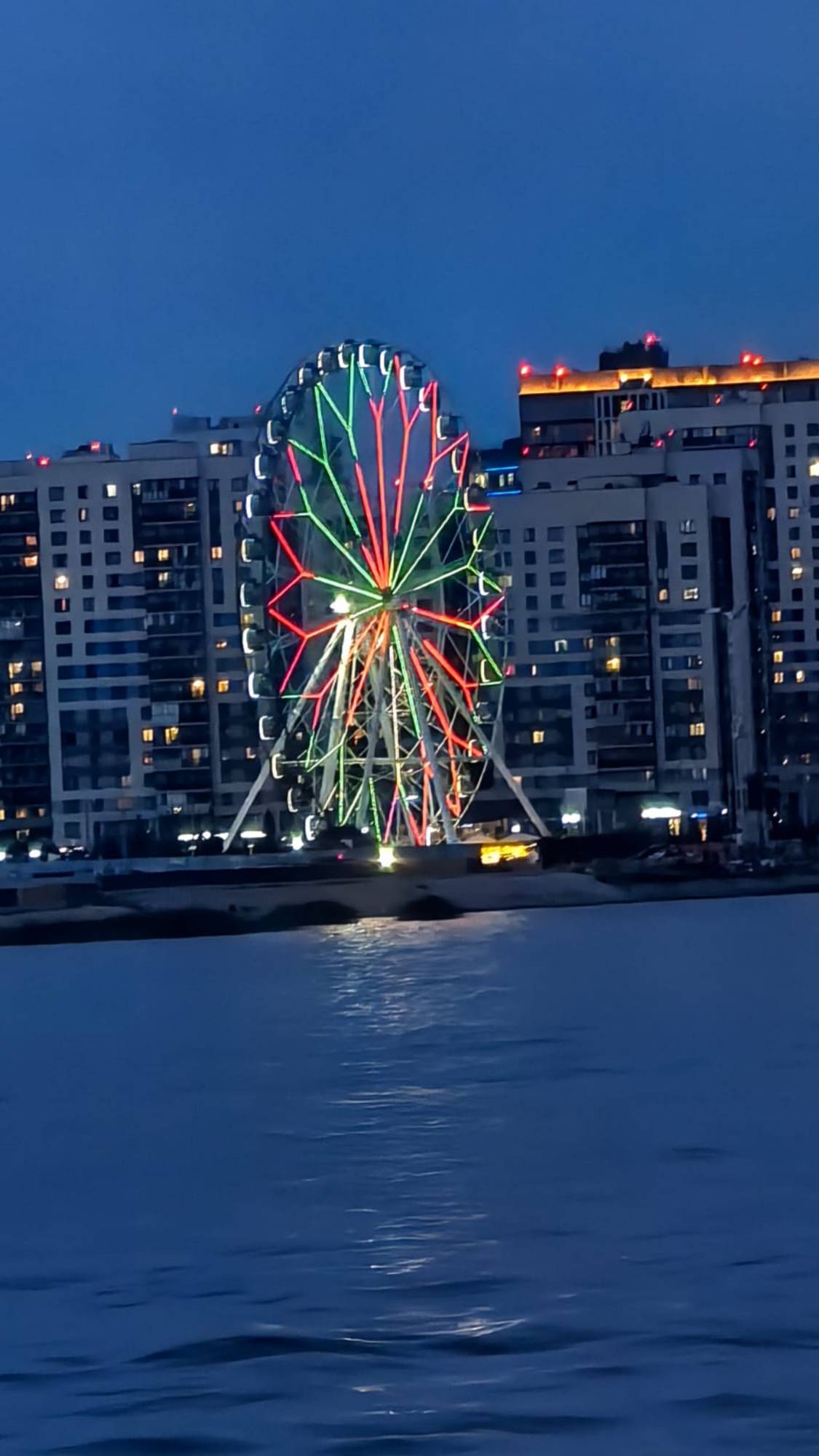 Вечерняя прогулка по Реке Волга в Казани