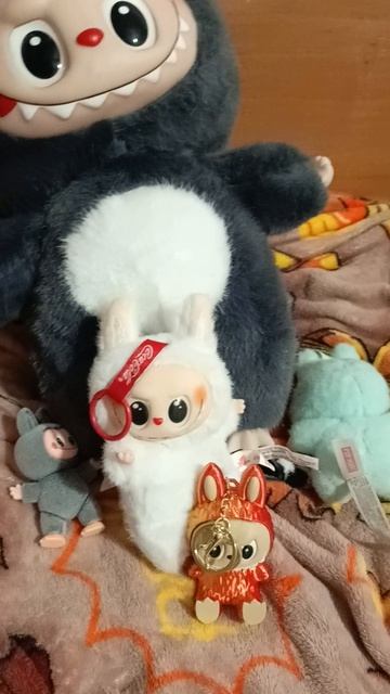 лабубы
🤯🤯🤯