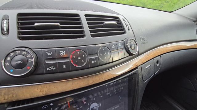 Mercedes E-class.mp4