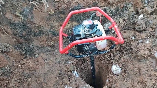 мой неудачный опыт бурения скважины мотобуром.