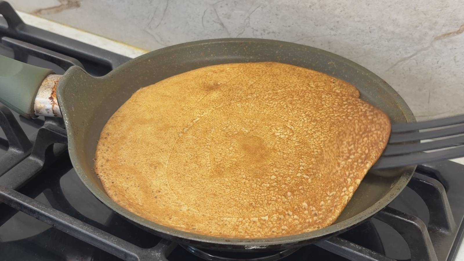 Самые Вкусные На Кефире Тонкие с Дырочками Блины. Объедение Просто!