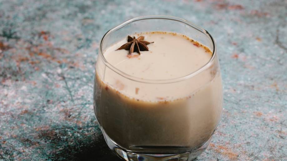 Warm & Spicy Chai Tea Latte – Nutrition & Flavor Guide