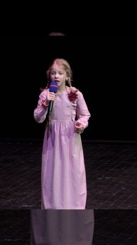 Р.Гамзатов По-русски МАМА (исполняет София Сотнкова 7лет)