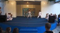 Косики каратэ. Показательное выступление в летнем лагере.