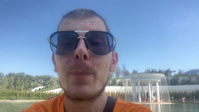 Туристам лучше брать наличные деньги в путешествия из за проблем с интернетом по всей России