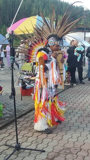 2. Индейцы в Белокурихе.