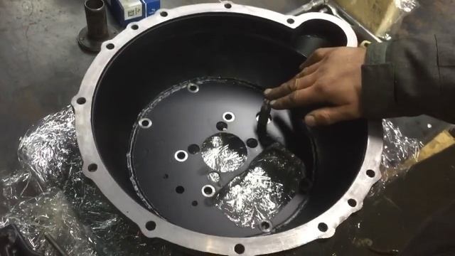 Переходной колокол для установки КПП Mercedes на двигатель Cummins isf 2.8