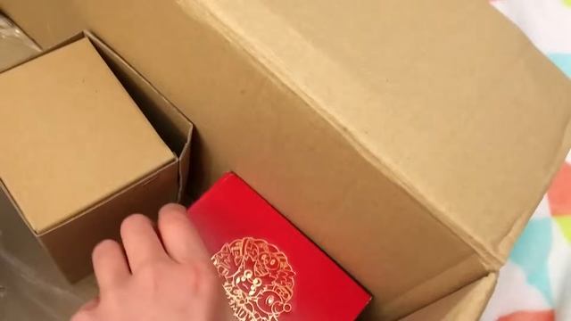 Первое Рождество Ари: когда подарки от Саму из Самое оказываются жутковатыми