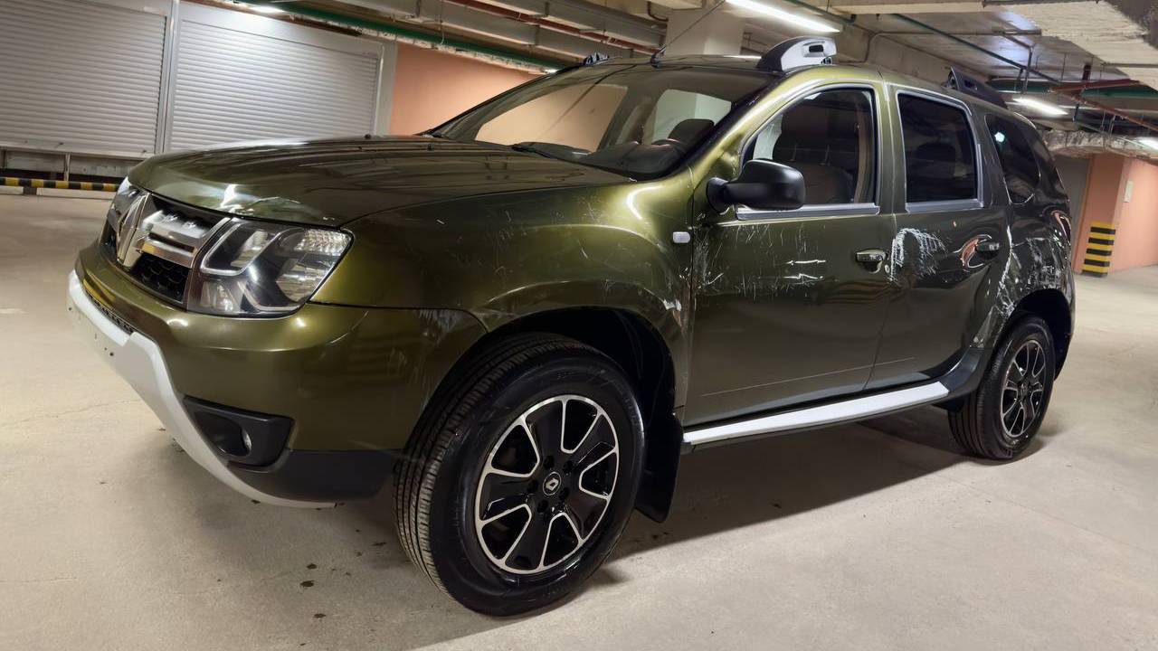 Renault Duster; 1,5 MT; 2018; Зеленый