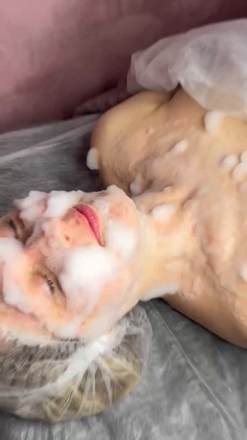 Кислородный пилинг за полцены - сияйте без лишних затрат!