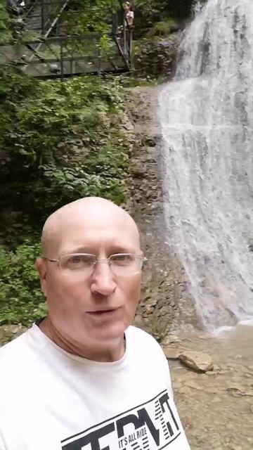 VID_20250811_205252_636.mp4