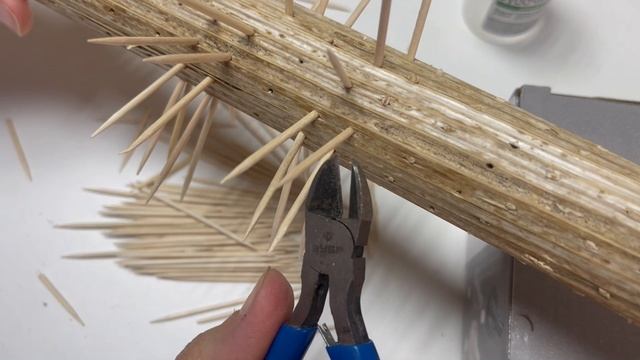 Посох дождя из стебля борщевика