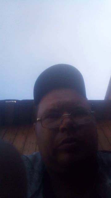 деревенский рэпер Костян трек когда ты на машине при деньгах