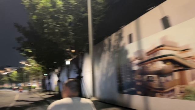 Прогулка по ночному Шанхаю интересно и очень жарко 🥵 азия