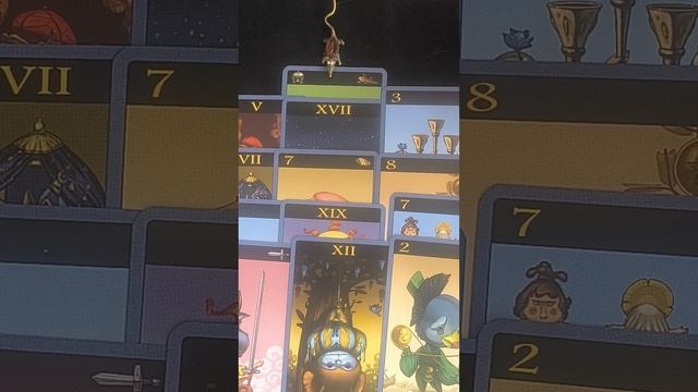 Таро для Мужчин ☀️ Кто за Вами наблюдает ☀️