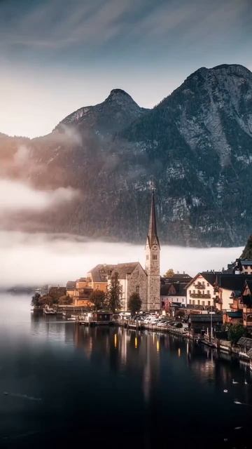 Лучший вид на Гальштат в Австрии. Закаты здесь успокаивающие и красивые 😍