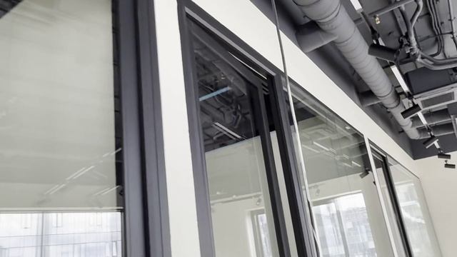 Стеклянные перегородки с усиленными дверными блоками проект на Огородном проезде