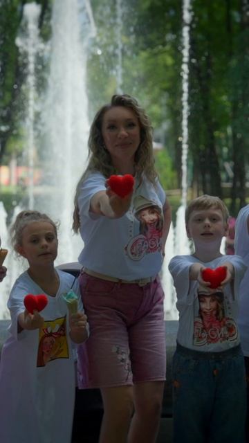 «Как никто другой, возьми волю в кулак, вот так, вот так».