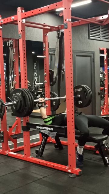 Жим лёжа в Слингшоте - норматив мастера спорта в любительском дивизионе