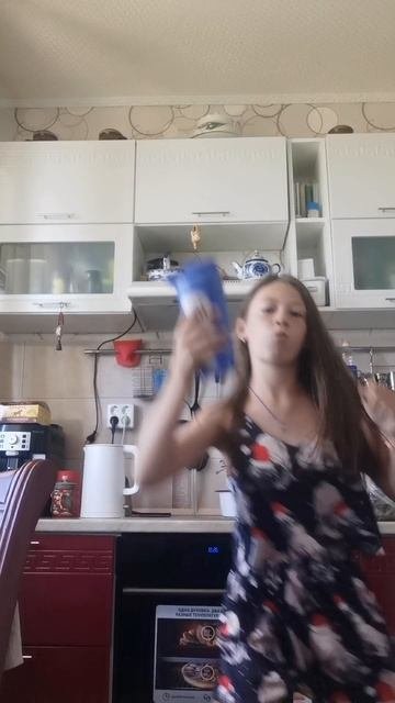 petal_20250803_104219.mp4
